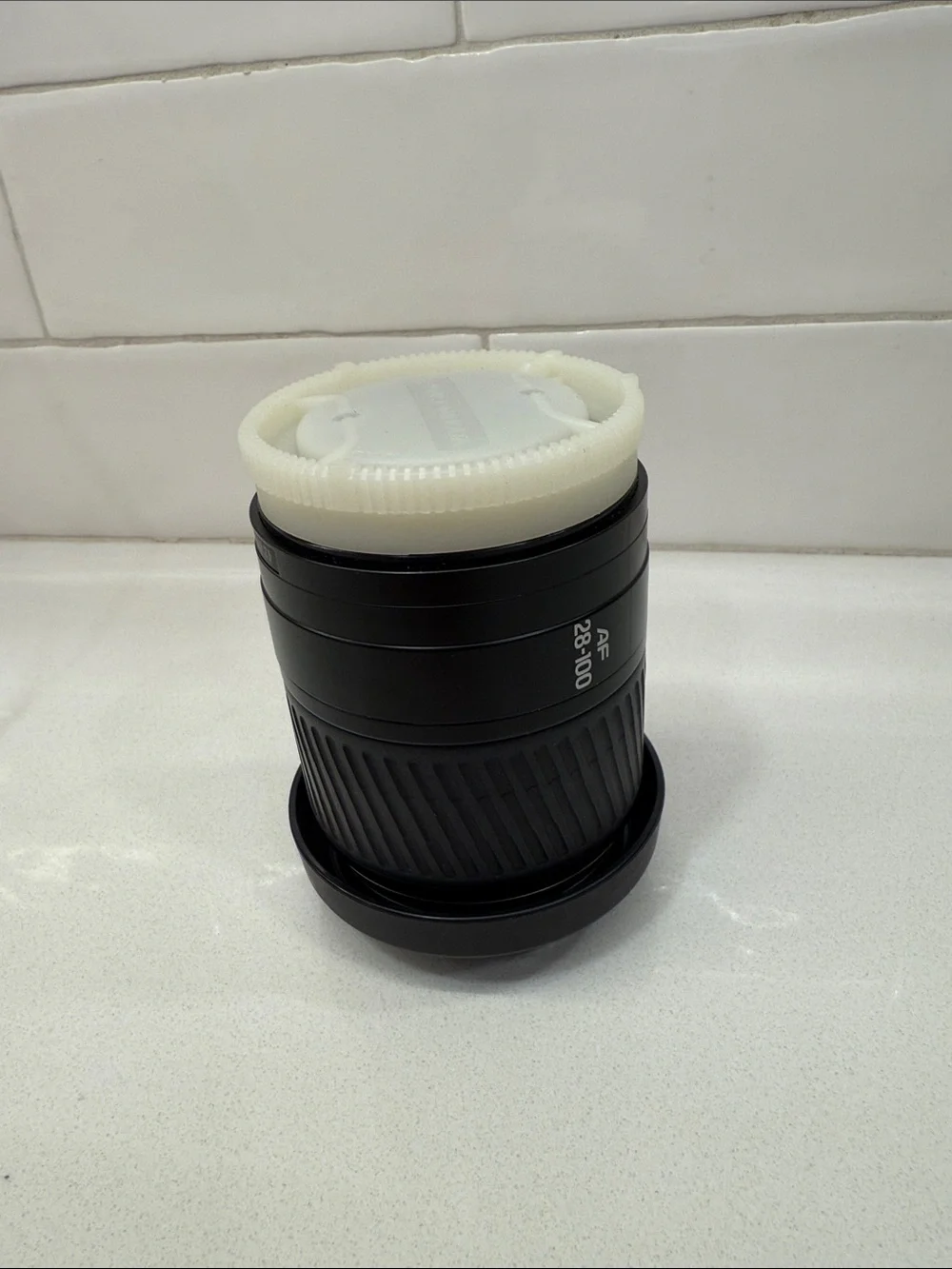 Minolta 28-100mm AF Zoom Lens